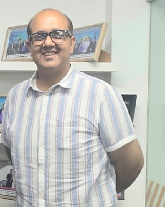Mr. Qamar Zaman
